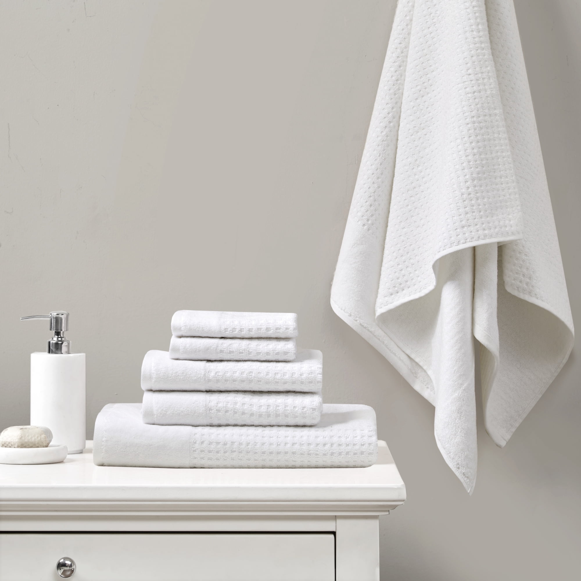 https://i5.walmartimages.com/seo/Home-Essence-Spa-Waffle-Jacquard-6-Piece-Towels-Set-White_a283d0ec-ce67-495d-94bb-00a0db914ed9_1.aa242caa53034352416bb727b2df937b.jpeg