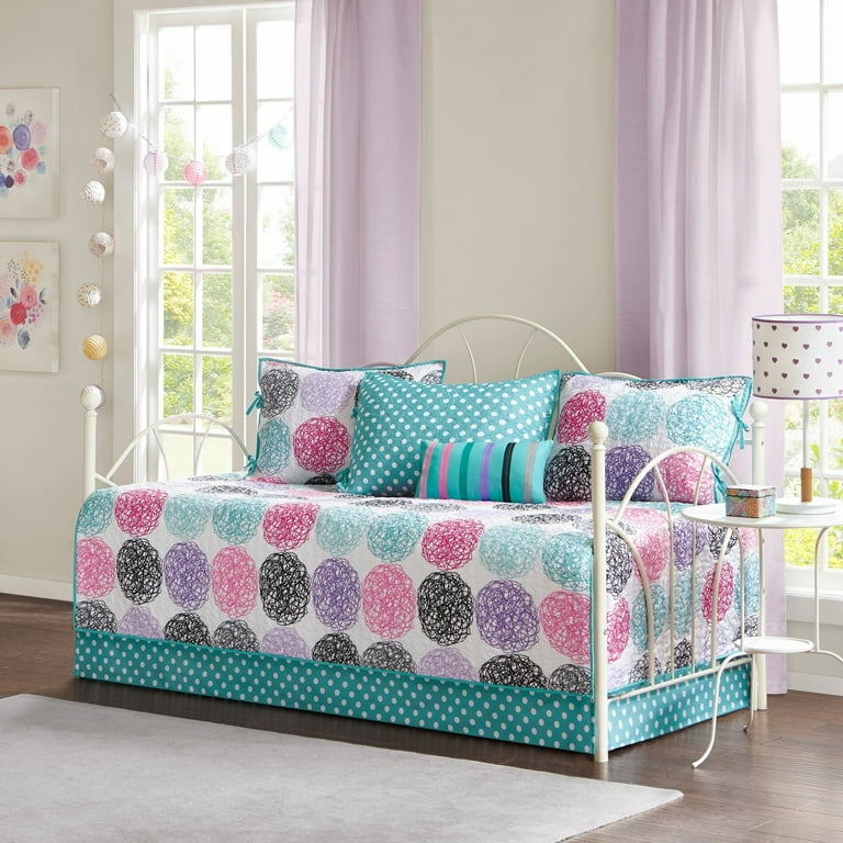 Girls deals daybed sets