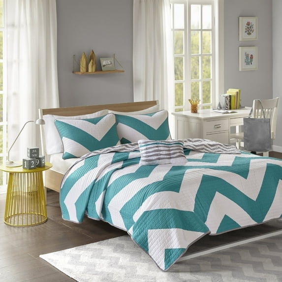 Home Essence Teen Leo Ultra Soft Reversible Coverlet Set
