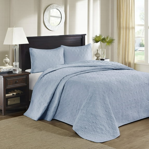 Regency Heights Quebec 3 Piece Bedspread Set Lightweight Reversible Bedding Set, King, Blue