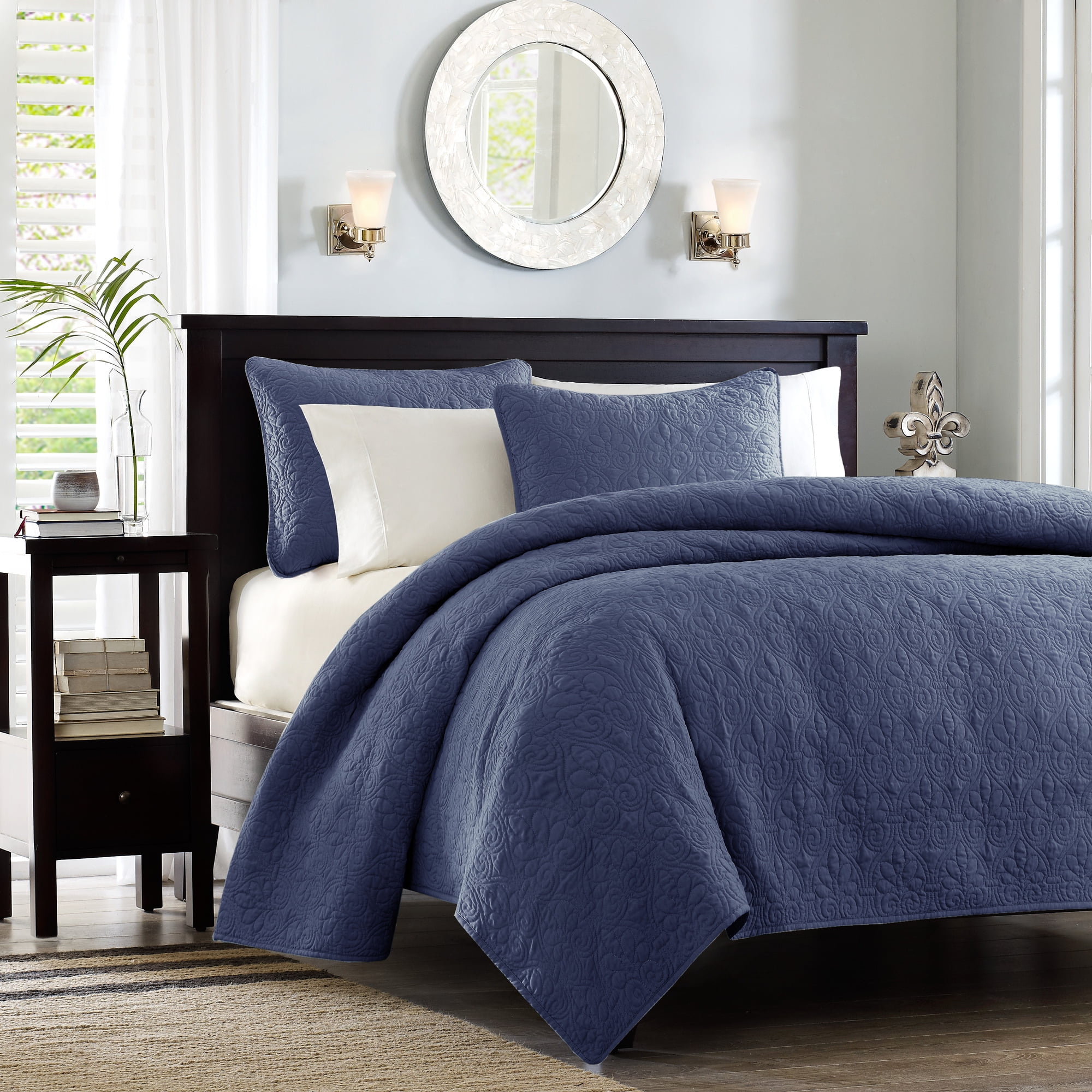 Navy Reversible Microfiber Full Coverlet Set with Cotton Fill