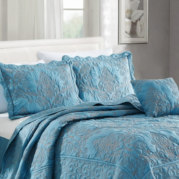 Home Soft Things 4-Piece Reversible Damask Embroidery Bedspread Set, Forget Me Not, Oversized King 120"x120"