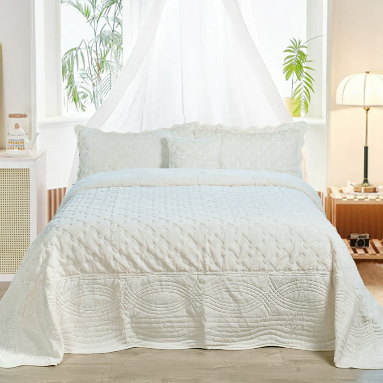 Home Soft Things 4 Piece Tatami Quilted Faux Fur Bedspread - Antique White  - Oversize King (120 x 120) 