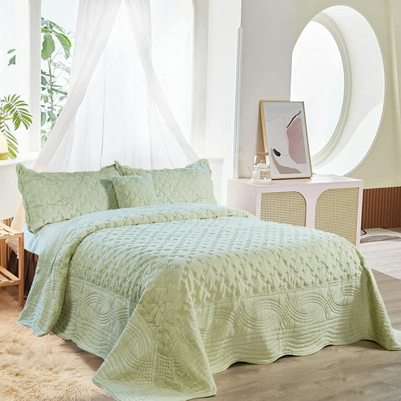Home Soft Things 4 Piece Tatami Quilted Faux Fur Bedspread - Light Green - Oversize King (120" x 120")