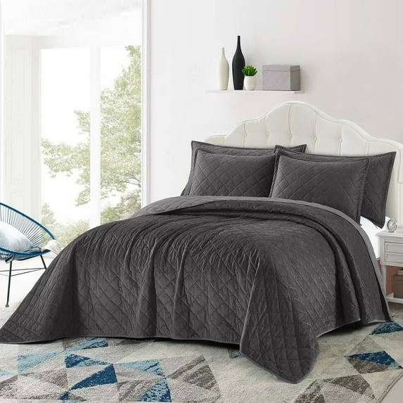 Home Soft Things 5 Piece Velvet Quilted Bedspread Set - Gun Metal - Oversize King (122" x 106")