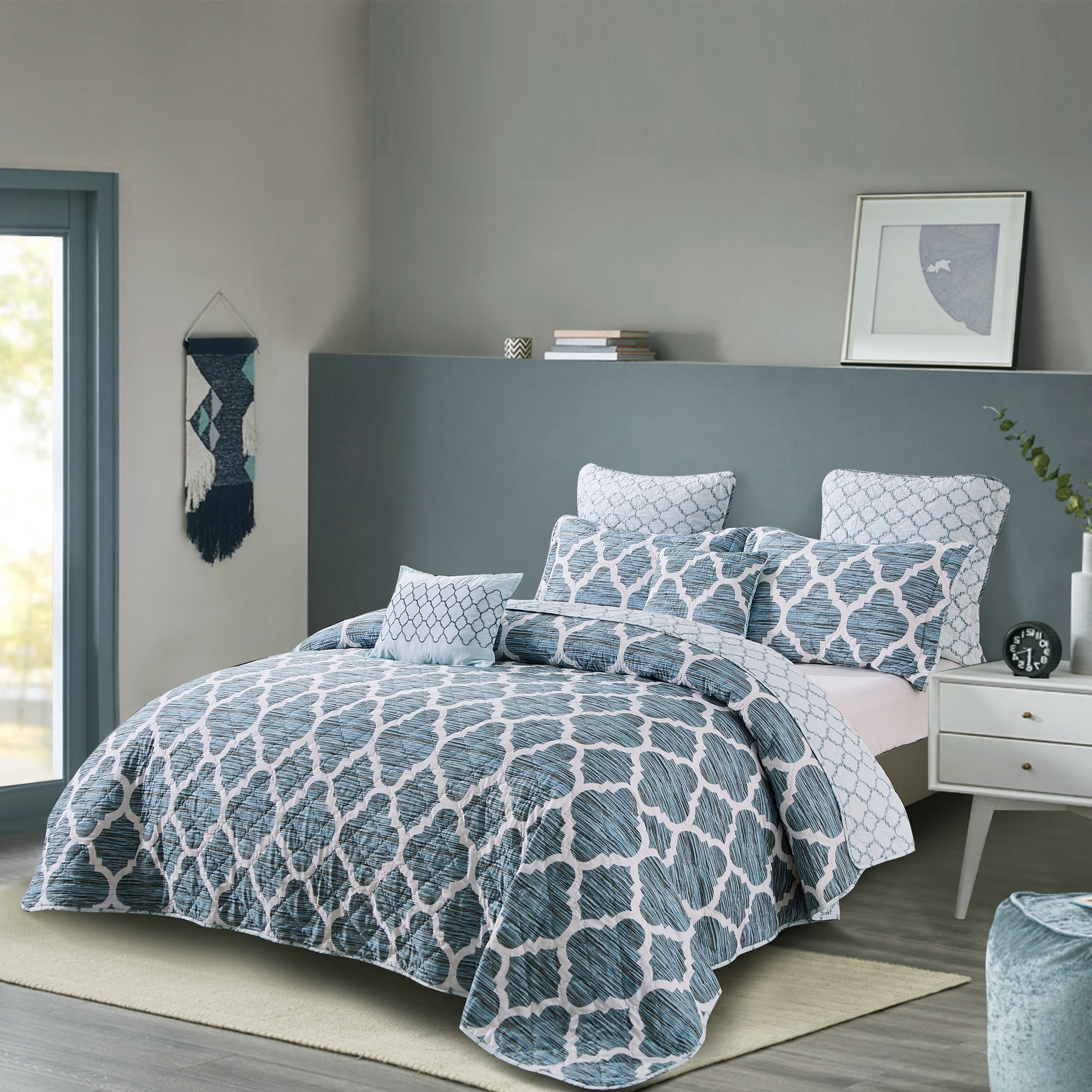 Blue Reversible Microfiber Queen Bedspread Set