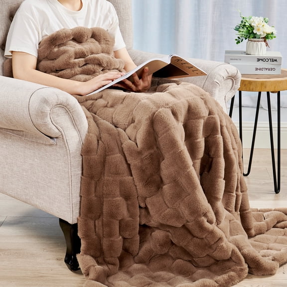 Home Soft Things Brick Textured Faux Fur Throw Blanket with Micromink Back, Luxury Soft Cozy Fluffy Fluzzy Plush Throw, 50x70 inches, Taupe