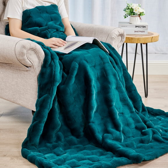 Home Soft Things Brick Textured Faux Fur Throw Blanket with Micromink Back, Luxury Soft Cozy Fluffy Fluzzy Plush Throw, 50x70 inches, Teal