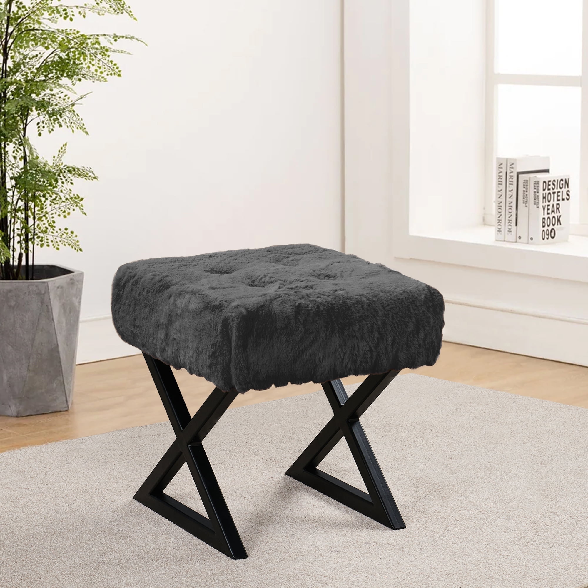 Black faux fur ottoman discount