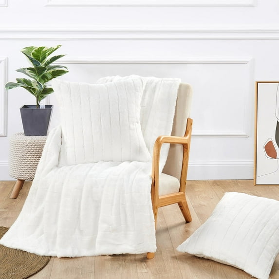 Home Soft Things Plush Faux Fur Throw & 2 Pillow Covers Set - Bright White - 60"x80"/18"x18" Jumbo