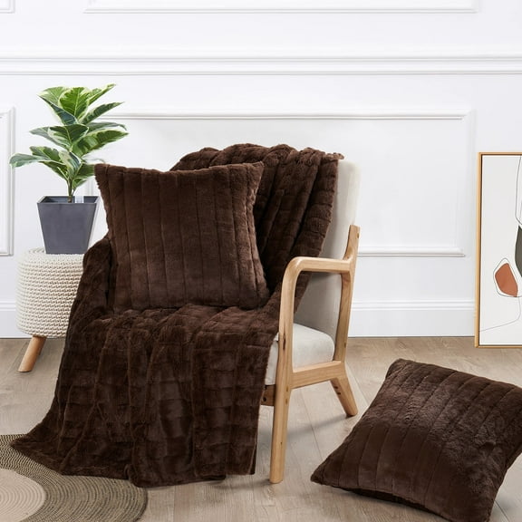 Home Soft Things Plush Faux Fur Throw & 2 Pillow Covers Set - Carafe - 50"x60"/18"x18"