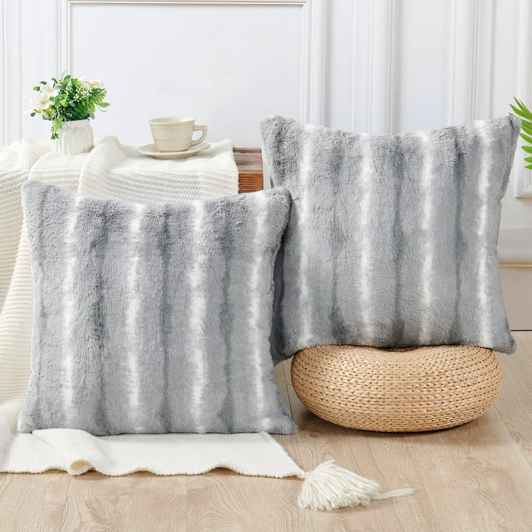Faux fur pillow cover 20x20 sale