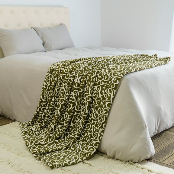 Home Soft Things Flannel Velvet Throw - Nika - Military Olive - 60" x 70"