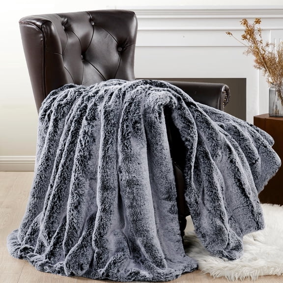 Home Soft Things Heavy Faux Fur Throw - Black - 60" x 80"