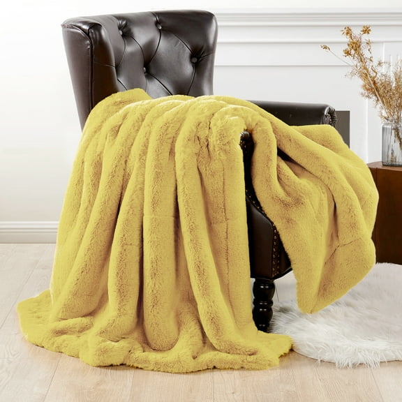 Home Soft Things Heavy Faux Fur Throw - Sunshine Yellow - 50" x 60"
