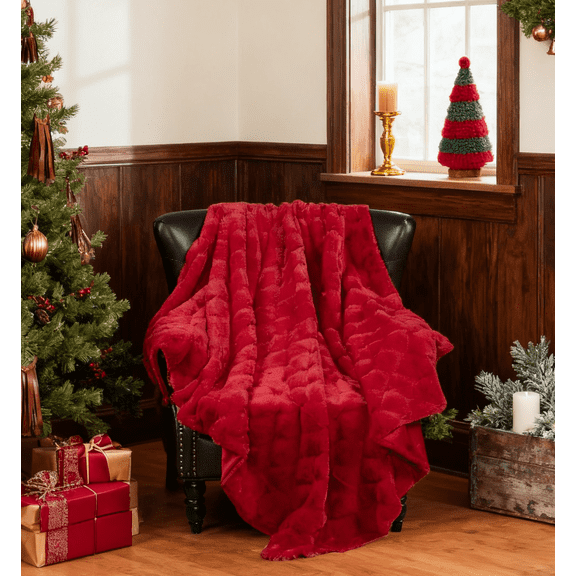 Home Soft Things Jacquard faux fur throw - 50x60" - Haute red