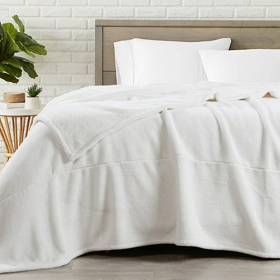 Home Soft Things Milk Flannel Blanket - White - 90" x 90"