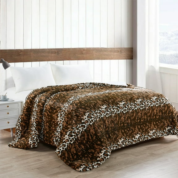 Home Soft Things Nature Faux Fur & Sherpa Backing Blanket - ML Leopard - Queen (86" x 92")
