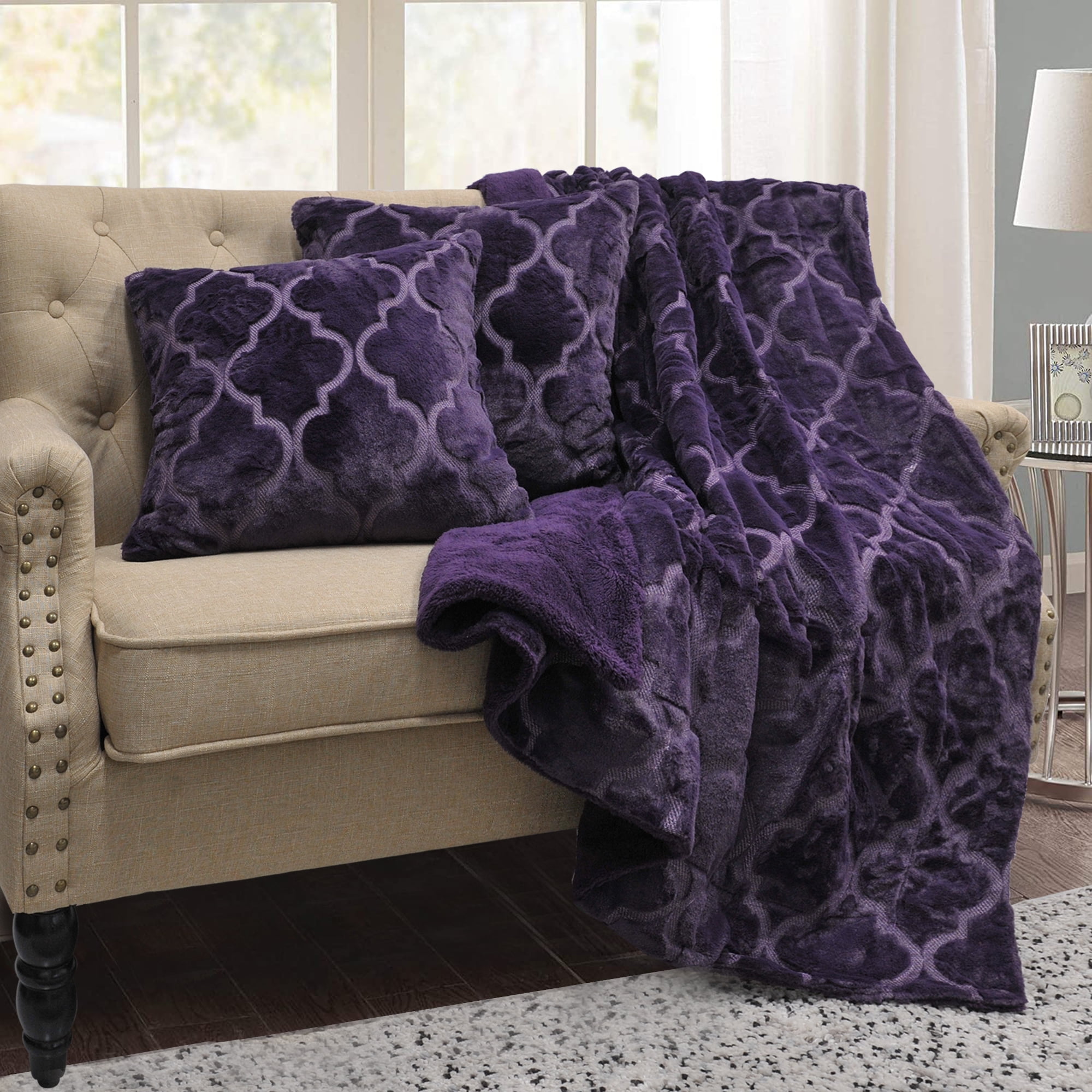 Home Soft Things Ogee Tatami Faux Fur Throw & Pillow Cover Combo Set - Blackberry - 50" x 60"/18" x 18"