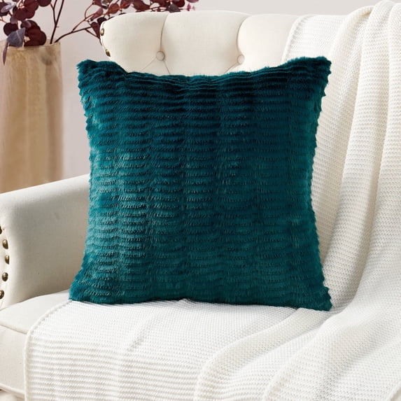 Home Soft Things Shaggy Wavy Faux Fur Pillow Covers, 1 piece, 20"x20", Teal
