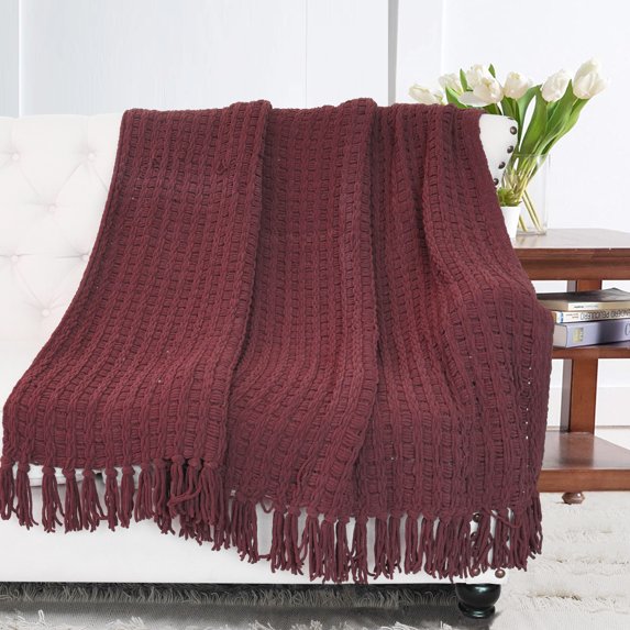 Home Soft Things Space Yarn Throw - Burgundy - 60" x 80" Jumbo