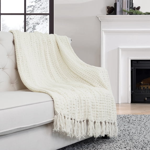 Home Soft Things Space Yarn Throw - String/Ivory - 60" x 80" Jumbo
