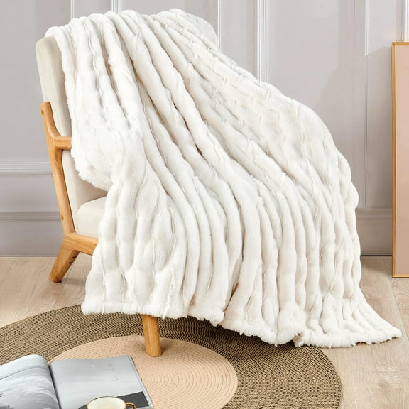 Home Soft Things Stretchy Solid Color Faux Fur Throw Blanket with Micromink Back, Luxury Soft Cozy Plush Fluffy Fuzzy Reversible Thick Warm Throw Blanket, 50x60 inches, White