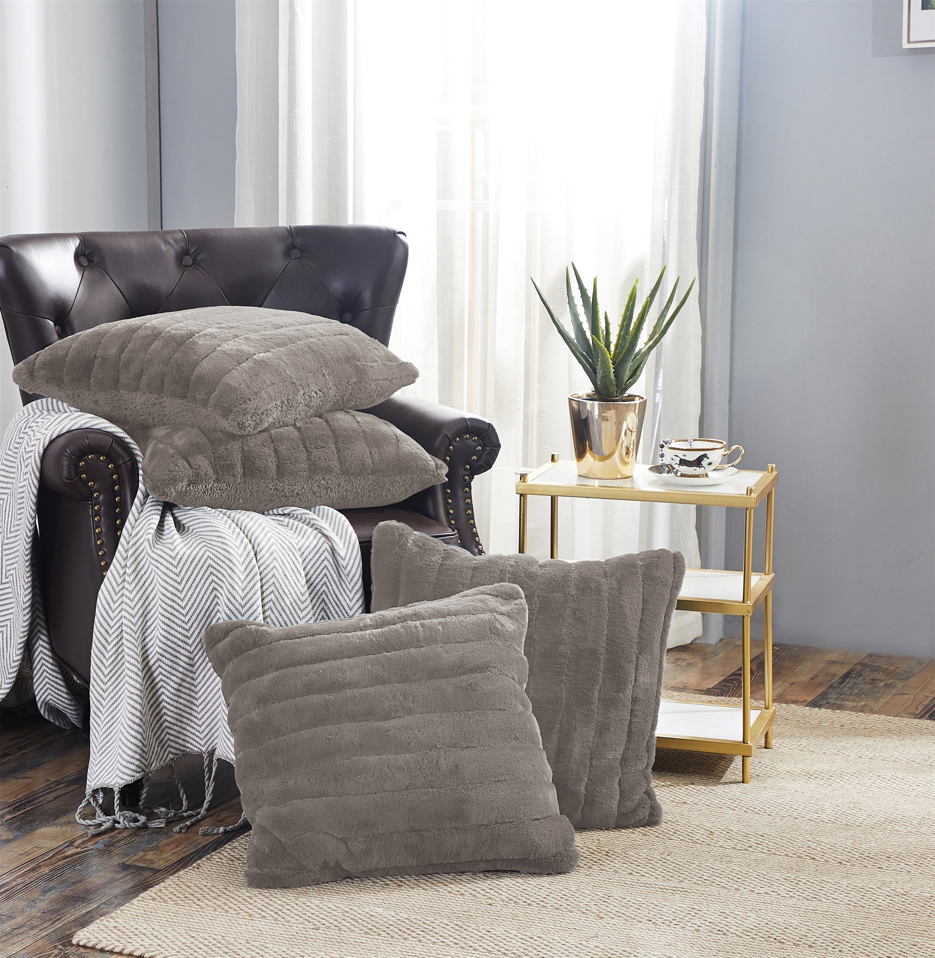 Fungi Faux Fur and Sherpa 20x20 Pillow Covers Set of 4