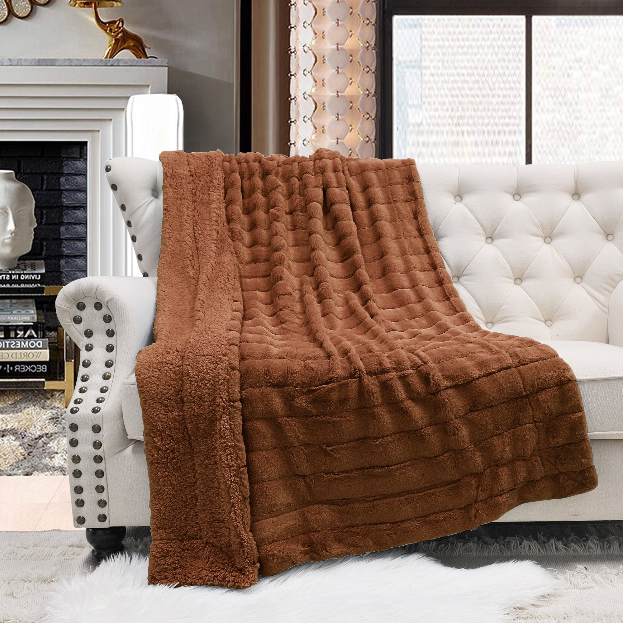 Umber Faux Fur and Sherpa Jumbo Throw Blanket 60" x 80"