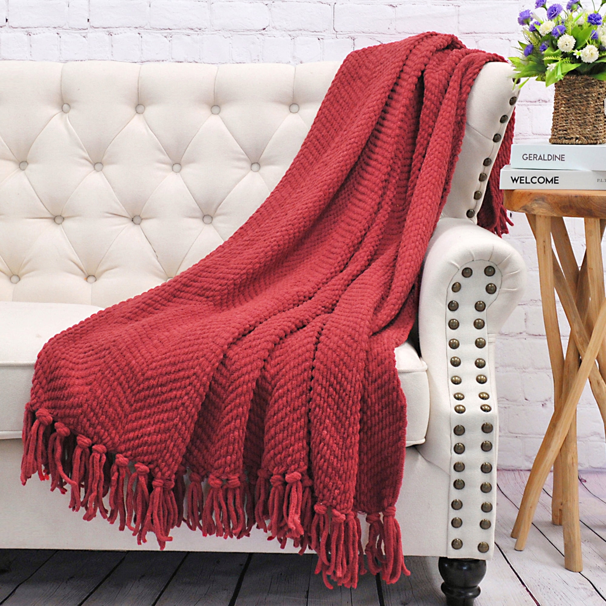 Chili Pepper Diamond Knitted 50" x 60" Microfiber Throw Blanket