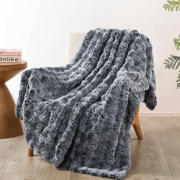 Home Soft Things Variegated Faux Fur Throw Blanket with Micromink Back, Luxury Soft Cozy Plush Fluffy Fuzzy Reversible Thick Warm Throw Blanket, 50x60 inches, Dark Grey