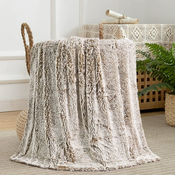 Home Soft Things Woolly Mammoth Throw - Tannin - 50" x 60"