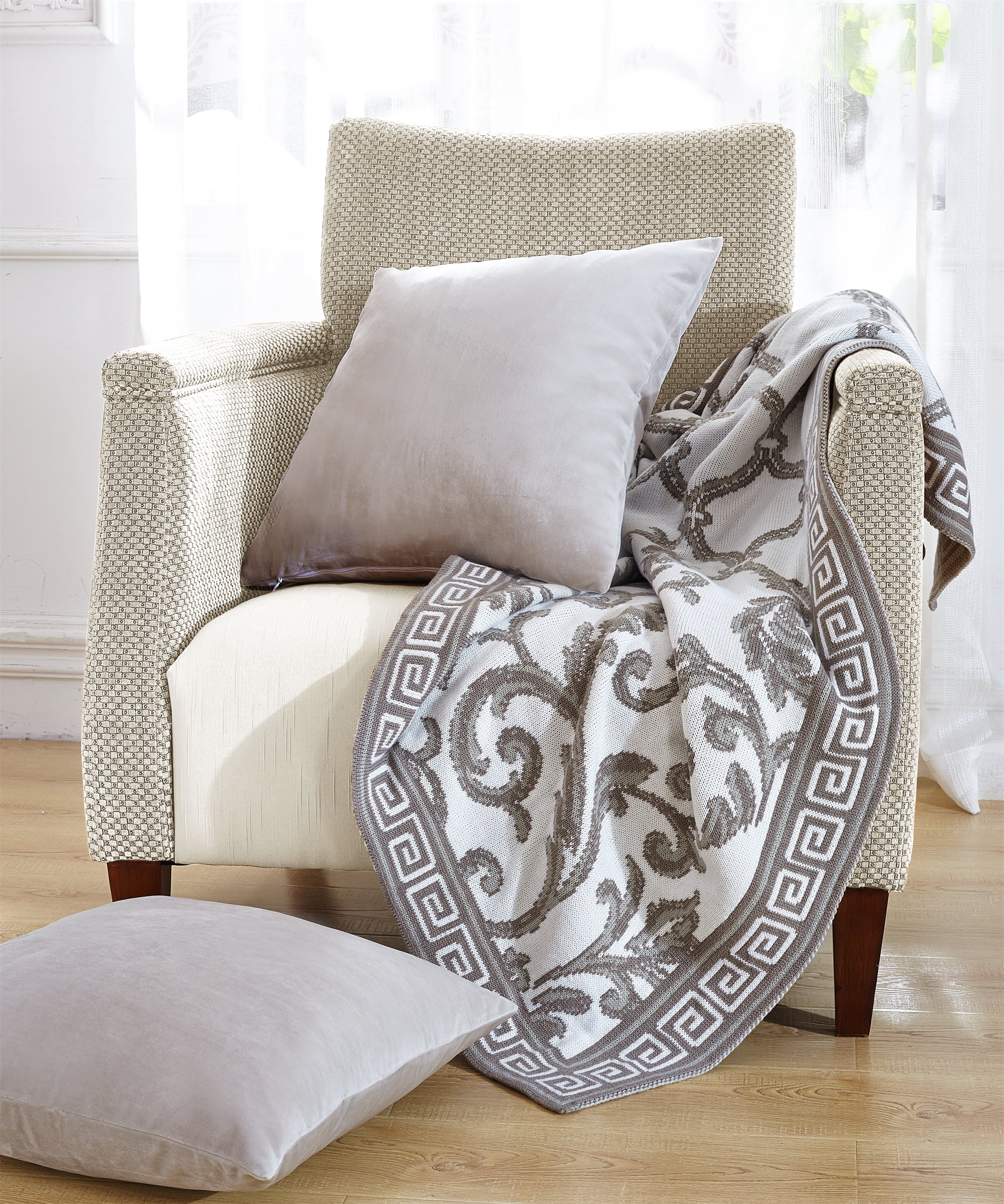 Marisol Gray and White Knitted Reversible Throw Blanket Set