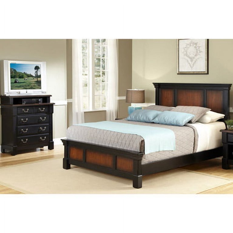 Louis Philippe Panel Bed Dae Size: Twin, Color: Black