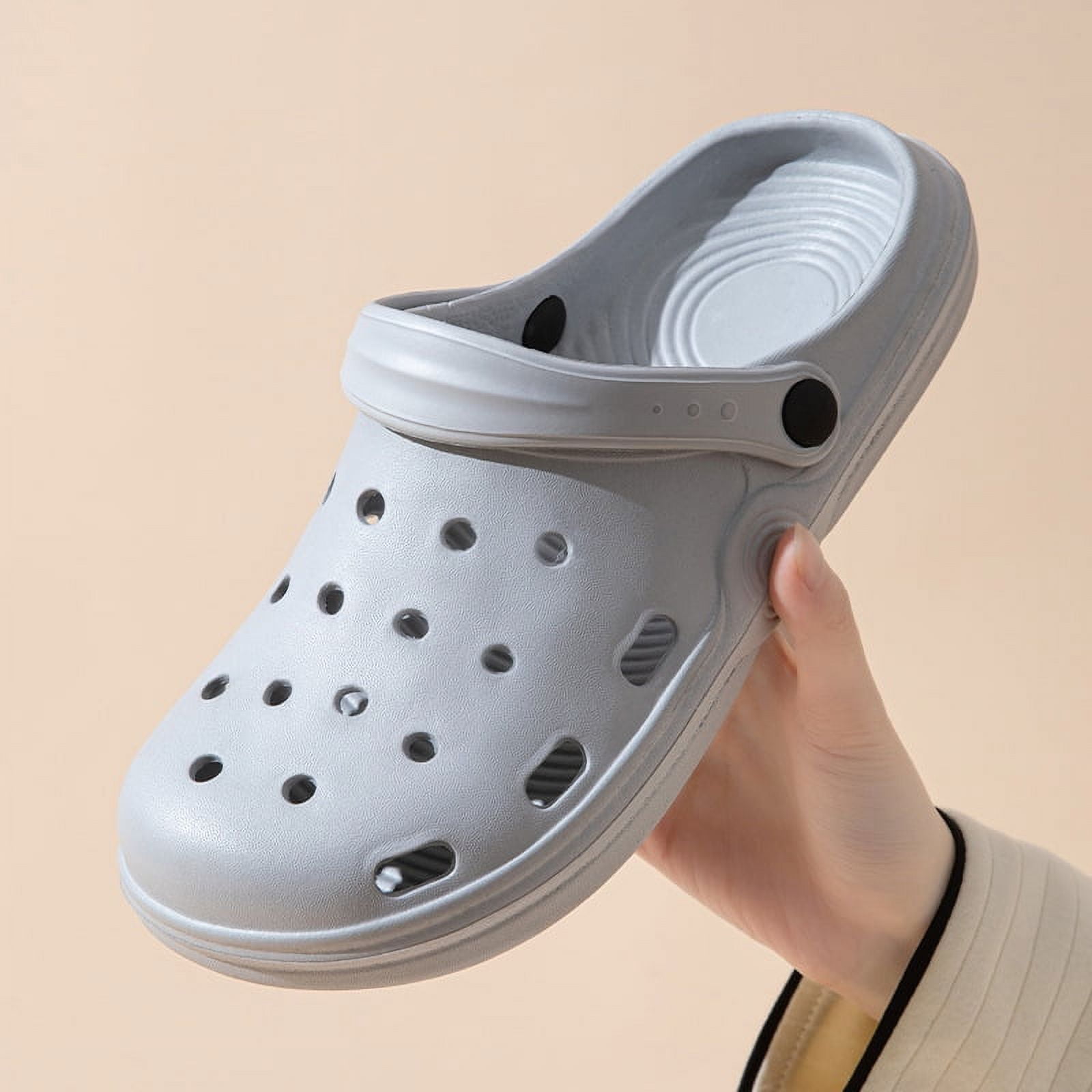Crocs shop silver cloud