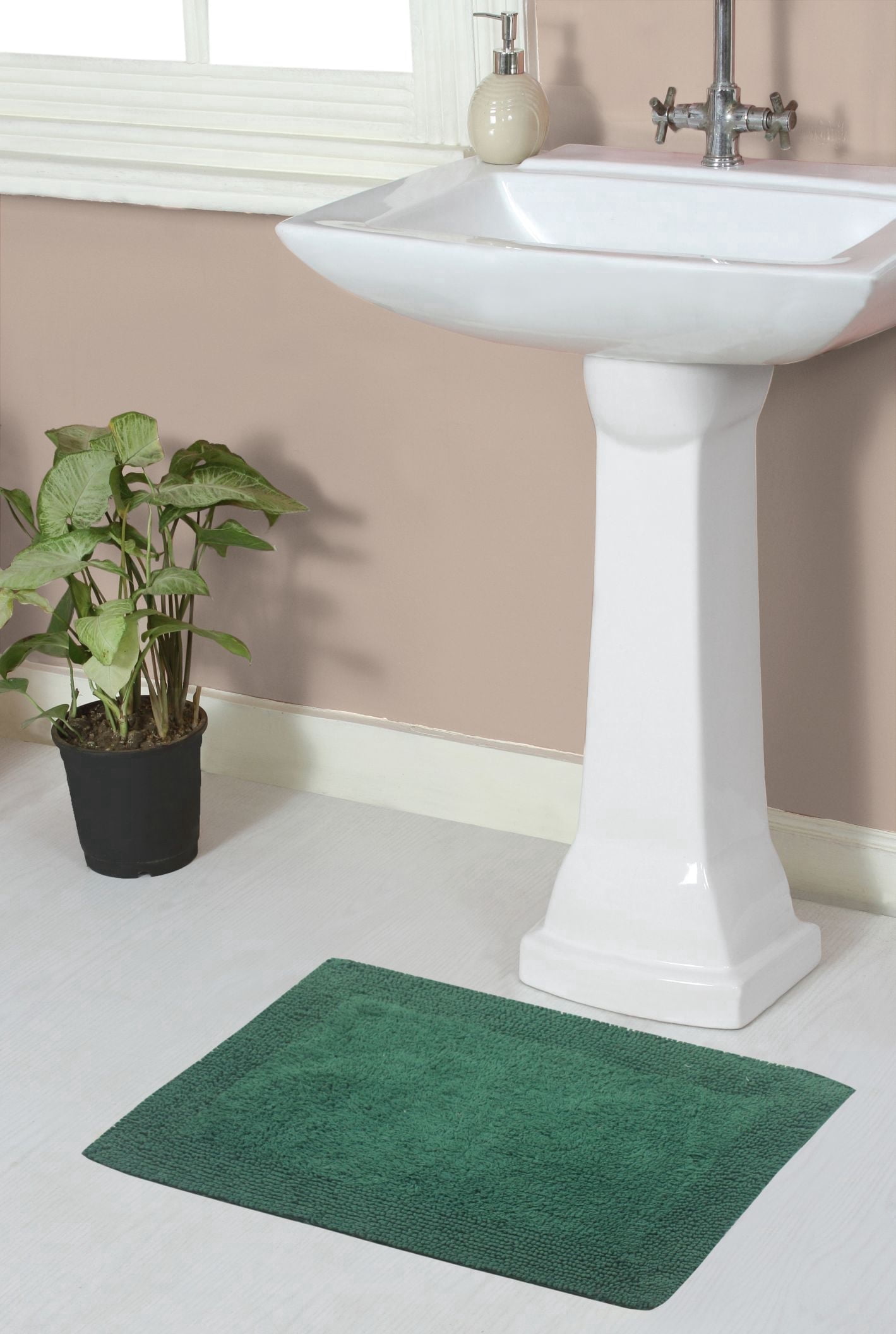Home Weavers Luxury Bathroom Rug 100% Cotton Reversible Bathroom Rugs Set, Washable Rug, Soft Absorbent bath Rug, Bathroom Carpet, Kitchen Mat, Non Slip Bath Decor Mat, 17"x24", Bottle Green