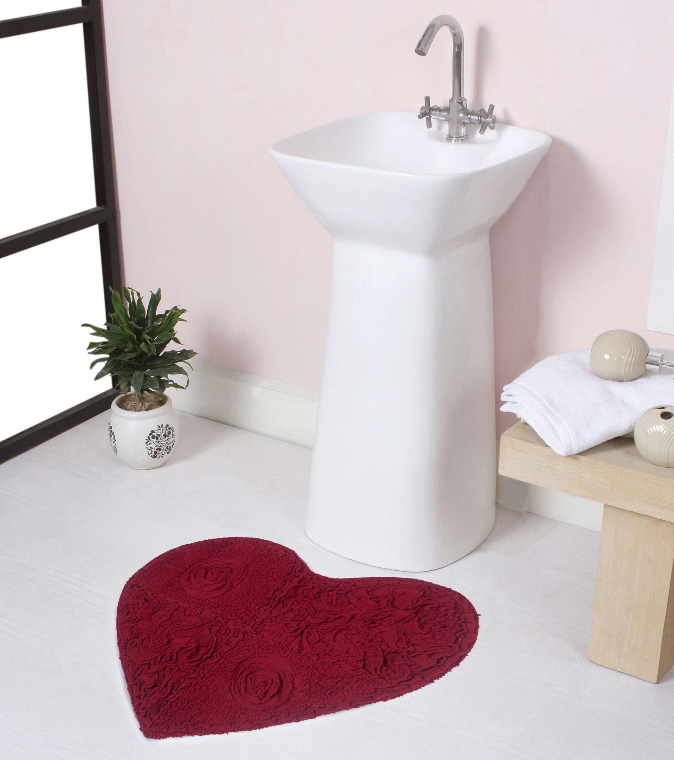 https://i5.walmartimages.com/seo/Home-Weavers-Modesto-Collection-Absorbent-Cotton-Soft-Heart-Shape-Bathroom-Rug-Machine-Washable-and-Dry-25-x25-Red_b8626b04-32f1-40b7-8763-af51cf538f84.dd56c5b266f0d7b75cb133a442c02343.jpeg