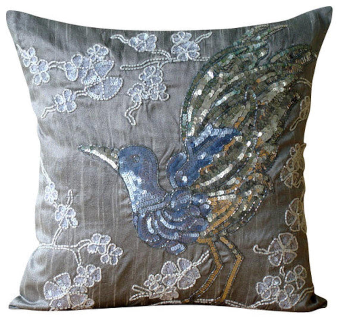 The HomeCentric Oro 40x40 cm Art Silk Fodere per cuscini con cerniera, Abbellito Con Paillettes Seta Cuscino Home Decor, Moderno Cerchi e Punti Federe - Golden Touch