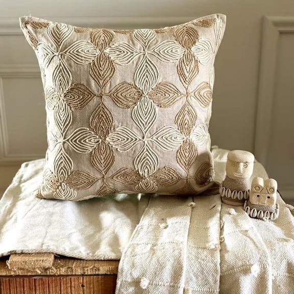 The HomeCentric Pillow Cover, Decorative Beige Pack of 2, 16"x16" (40x40 cm) Cushion Covers, Linen Jute Cord Embroidery Throw Pillows For Sofa, Nature & Floral Contemporary Style Easter - Jute Curl