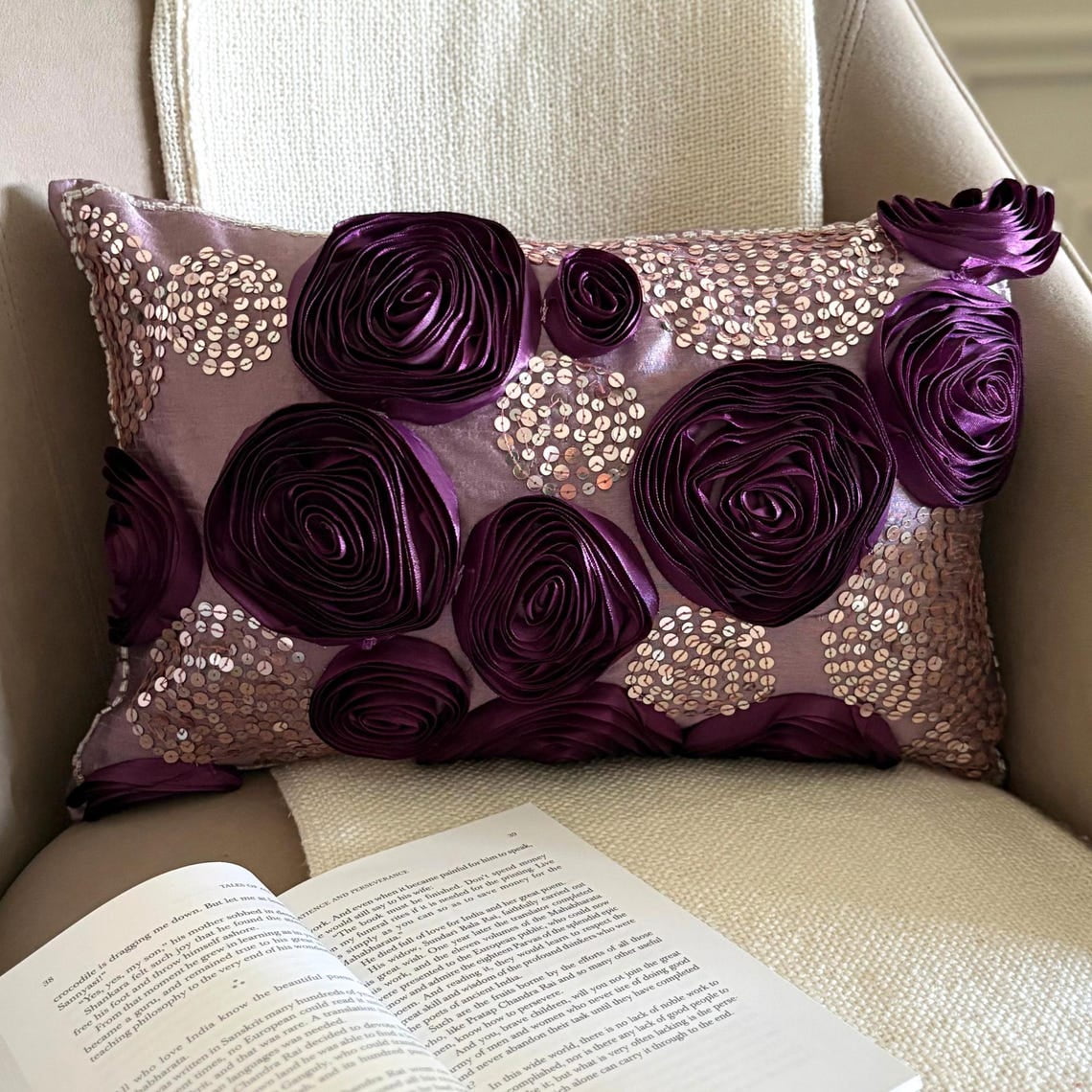 The HomeCentric Lumbar Pillow Cover - Thumbnail 5