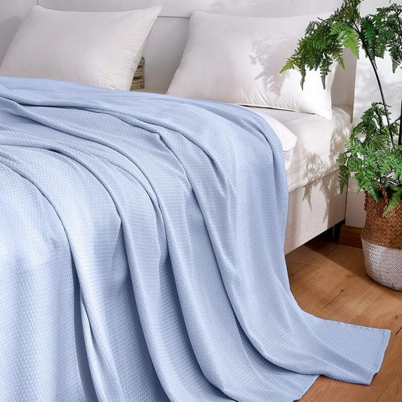 HomeDM Cooling Throw Blanket for Hot Sleepers, 39"x35" Thin Lightweight Blanket for Sofa Couch Bed, All Season Use, Blue