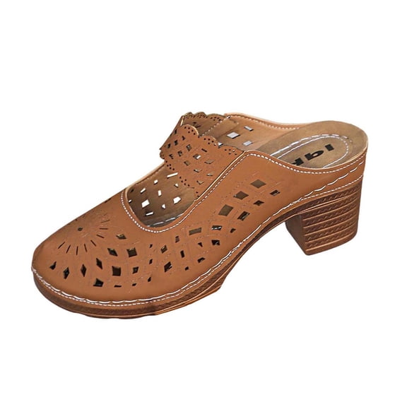 HomeDM Womens Cutout Mules Low Block Heels Closed Toe Slip-on Sandals Summer Vacation Backless Clogs, Brown Size 9.5