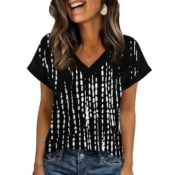 HomeDM Womens Short Sleeve V Neck Shirts, Trendy Floral Summer Loose Fit Casual Tee Tops