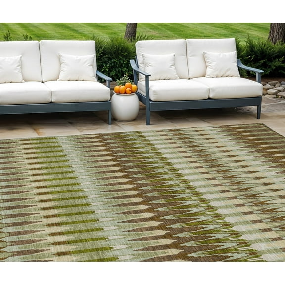 HomeRoots 589787 10 x 14 ft. Southwestern Washable Indoor & Outdoor Rectangle Area Rug, Artichoke Green & Brown