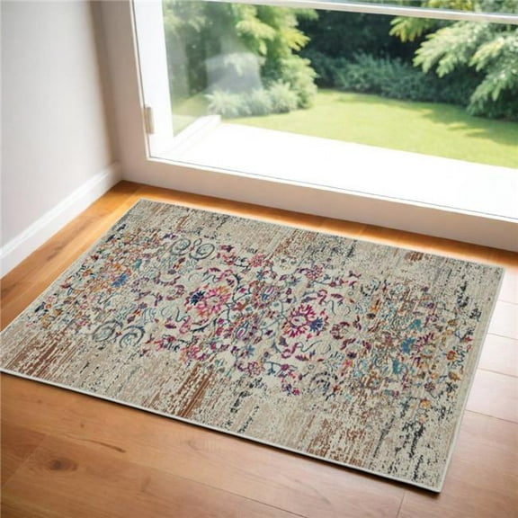 HomeRoots 553369 2 x 4 ft. Floral Distressed Rectangle Area Rug, Ivory & Brown