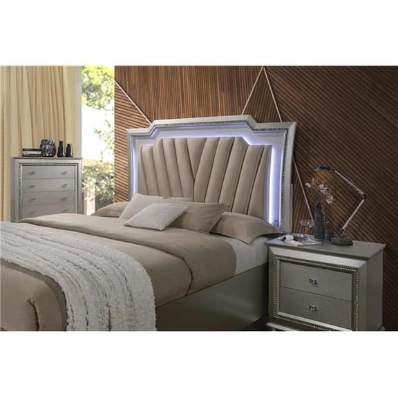 HomeRoots 347168 67 x 91 x 69 in. PU Champagne Wood Upholstered HB LED Queen Bed