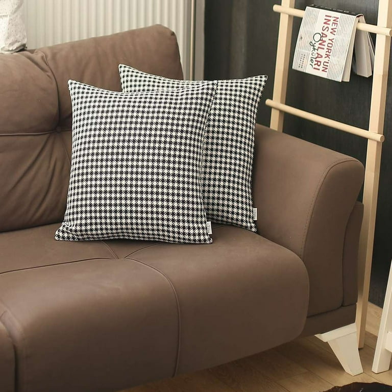 Set Of 2 Black Houndstooth Pillow Covers Set Of 2 Black Houndstooth Pillow Covers