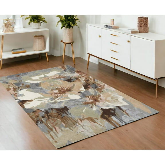 HomeRoots 4' X 6' Tan And Gray Wool Floral Hand Tufted Area Rug