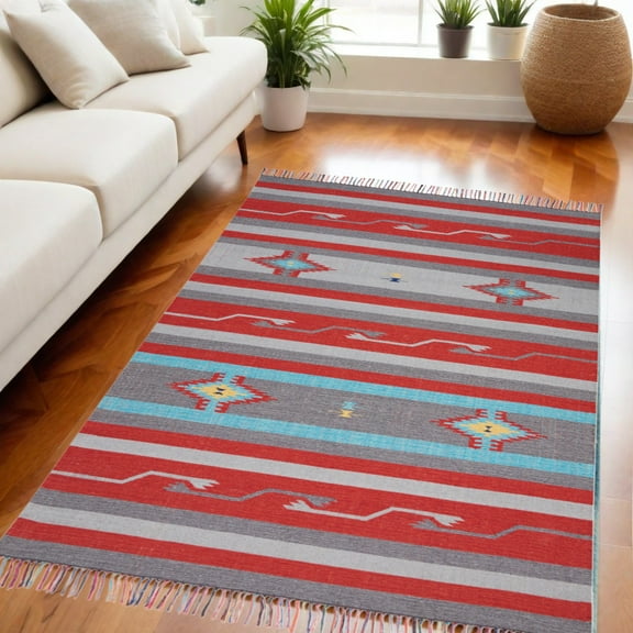5' X 7' Gray and Red Southwestern Handmade Area Rug With Fringe