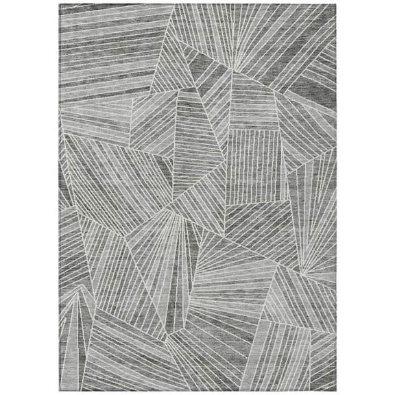HomeRoots 594792 5 x 8 ft. Gray & Ivory Geometric Washable Indoor & Outdoor Rectangle Area Rug